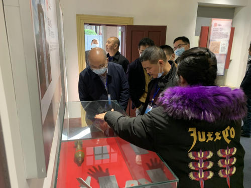 按此在新窗口浏览图片